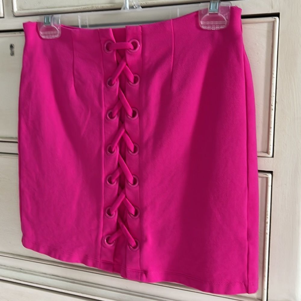 Shinestar Pink Faux Lace up skirt size S/M - Picture 2 of 6